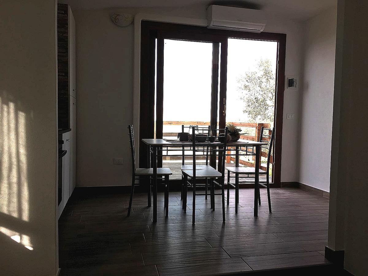 Vila Oasi Macerina Alanno Exteriér fotografie